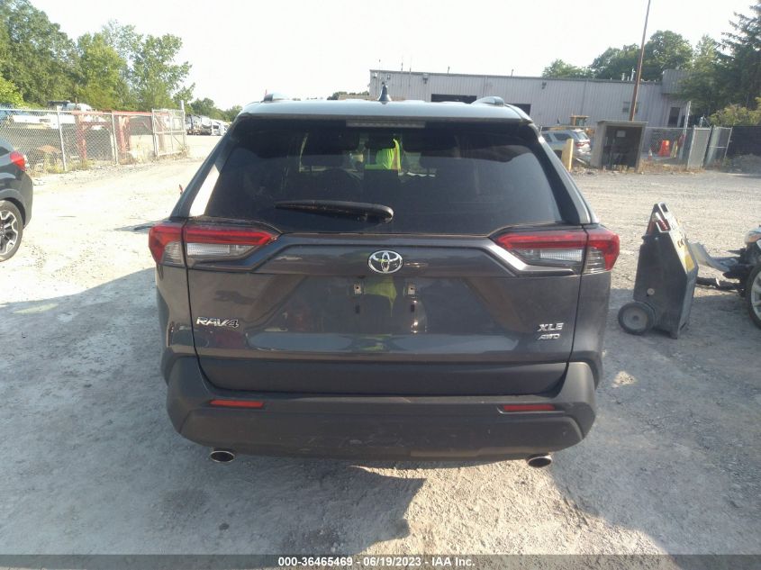 2019 TOYOTA RAV4 XLE PREMIUM - JTMA1RFV2KD505493