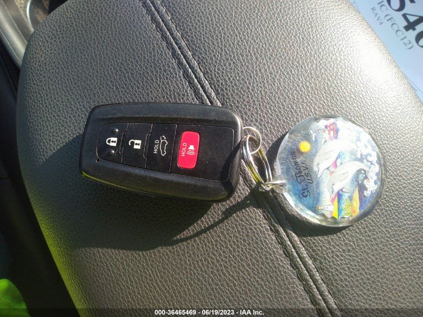 2019 TOYOTA RAV4 XLE PREMIUM - JTMA1RFV2KD505493