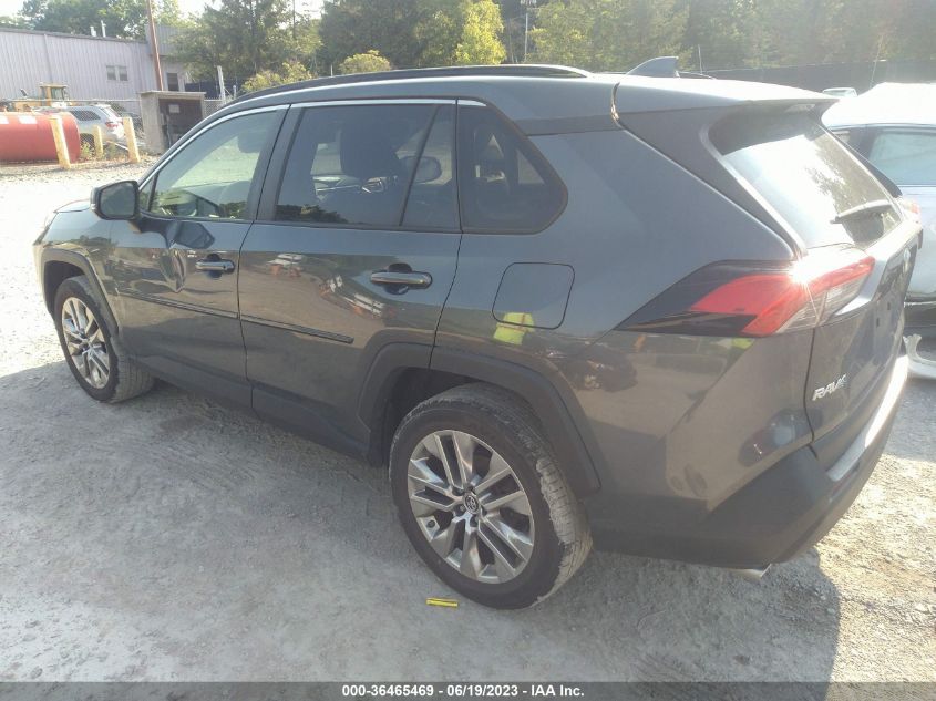 2019 TOYOTA RAV4 XLE PREMIUM - JTMA1RFV2KD505493
