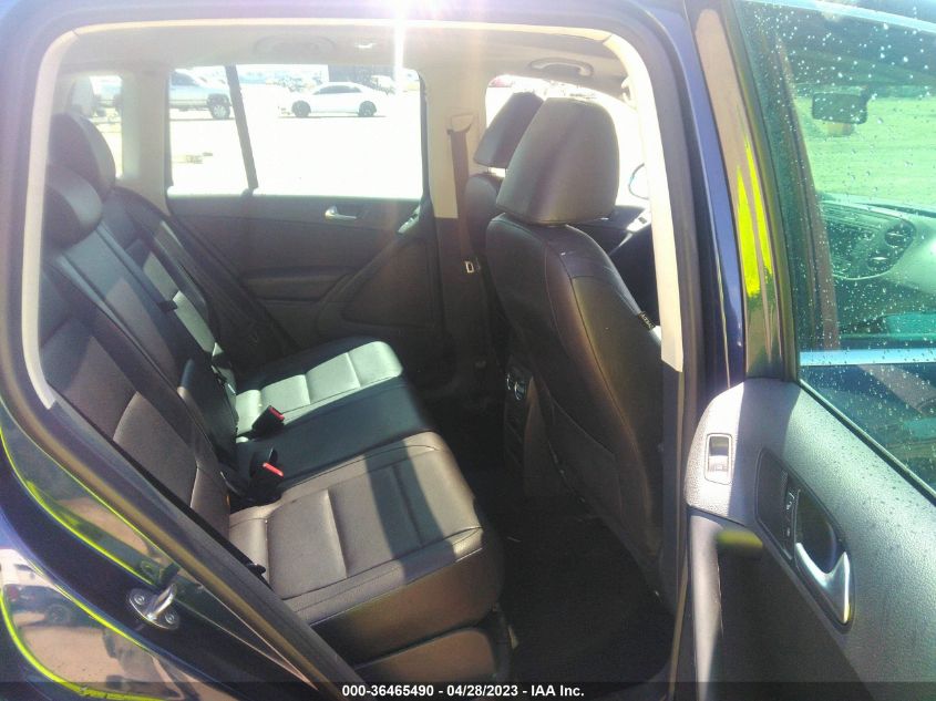 2013 VOLKSWAGEN TIGUAN SE W/SUNROOF & NAV - WVGAV3AX5DW592111