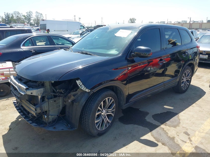VIN JA4AD2A3XHZ033263 2017 MITSUBISHI OUTLANDER ES