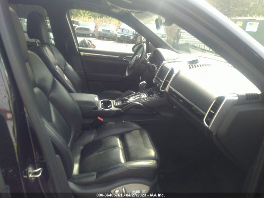 2014 PORSCHE CAYENNE - WP1AA2A2XELA91828