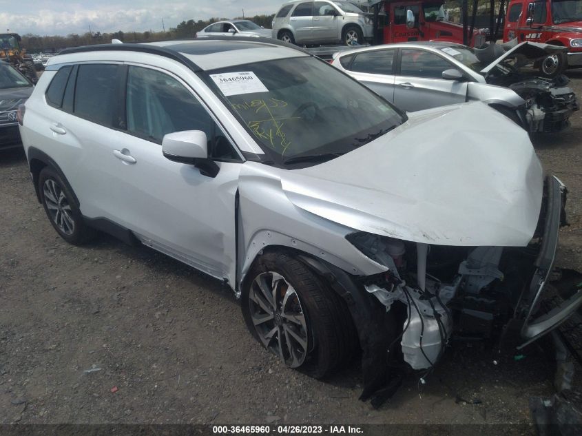 2022 TOYOTA COROLLA CROSS XLE - 7MUDAABG2NV025426