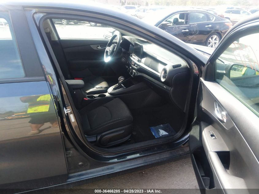 2021 KIA FORTE LXS - 3KPF24ADXME388400