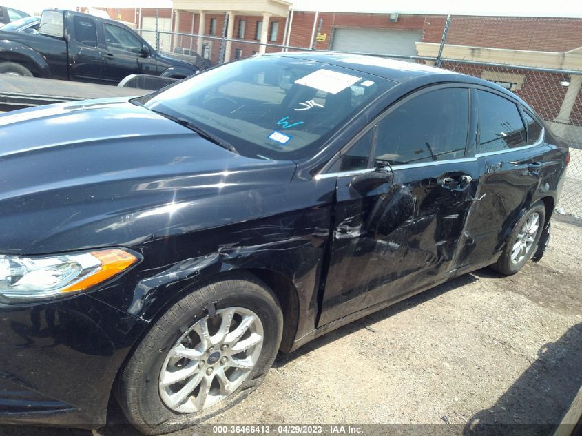 2018 FORD FUSION S - 3FA6P0G76JR260161