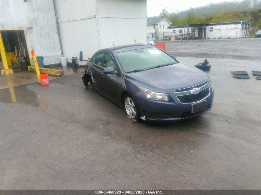 2014 CHEVROLET CRUZE 1LT - 1G1PC5SB5E7355786