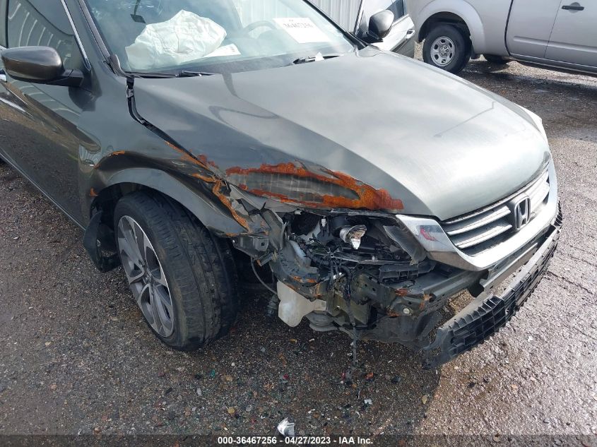 2015 HONDA ACCORD SEDAN SPORT - 1HGCR2F59FA097995