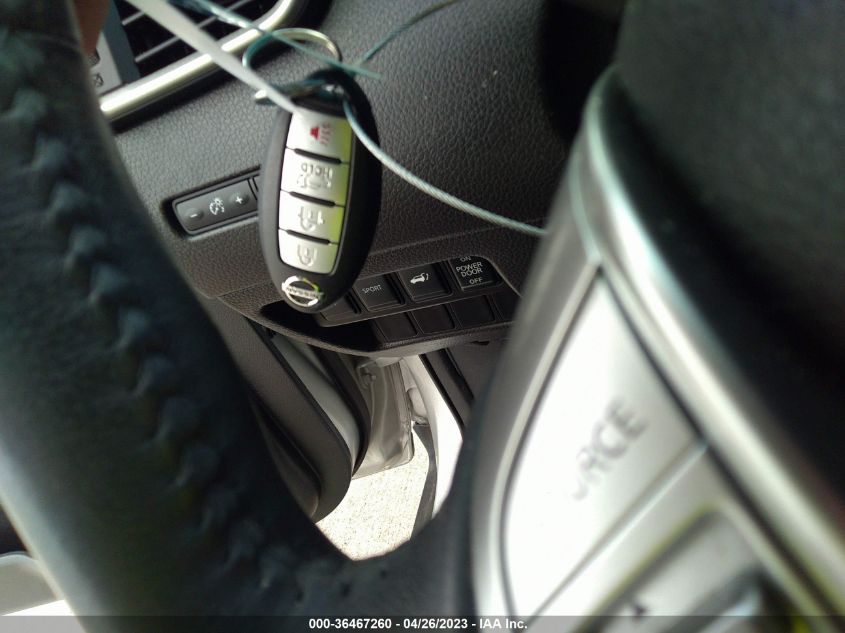 2014 NISSAN ROGUE SL - 5N1AT2MT0EC841247