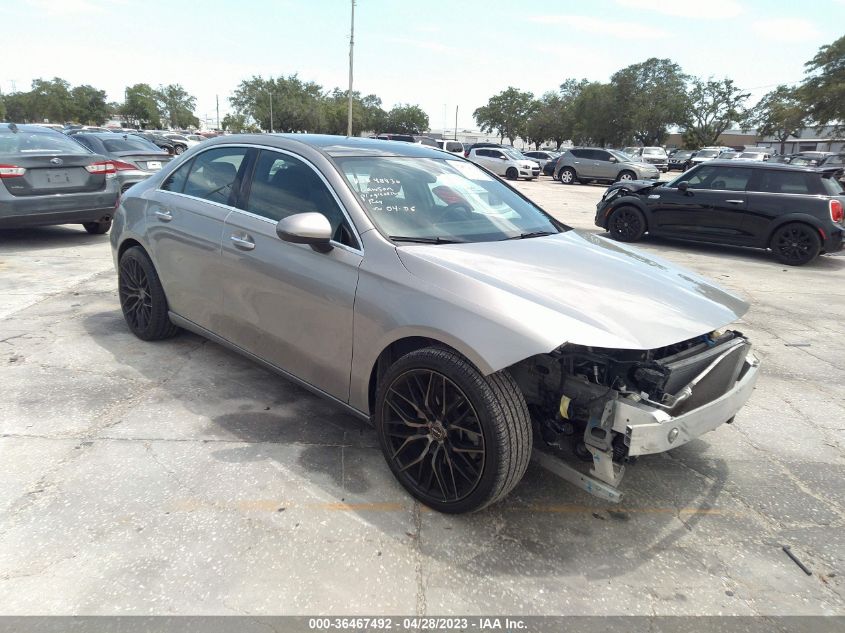 2020 MERCEDES-BENZ A-CLASS A 220 - W1K3G4EB0LJ205817