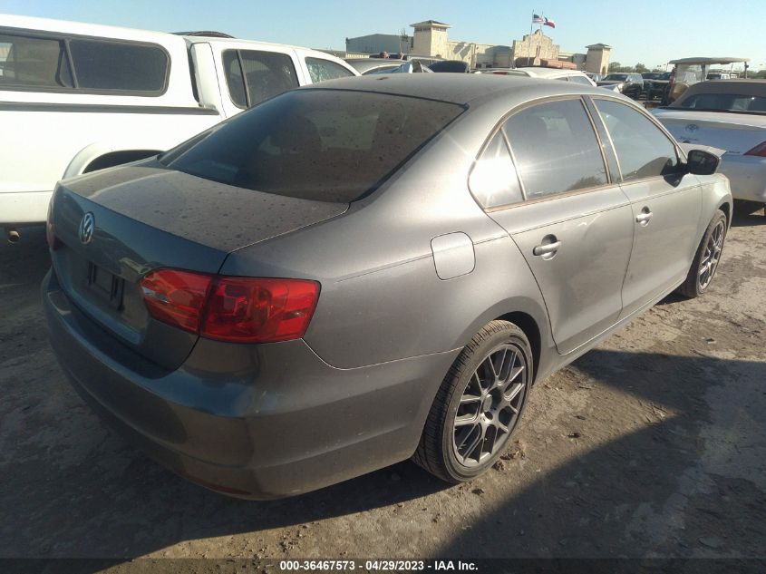 2014 VOLKSWAGEN JETTA SEDAN S - 3VW2K7AJ5EM303960