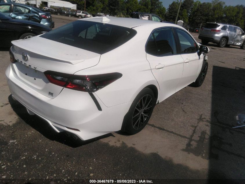 2022 TOYOTA CAMRY SE - 4T1G11BK1NU056783