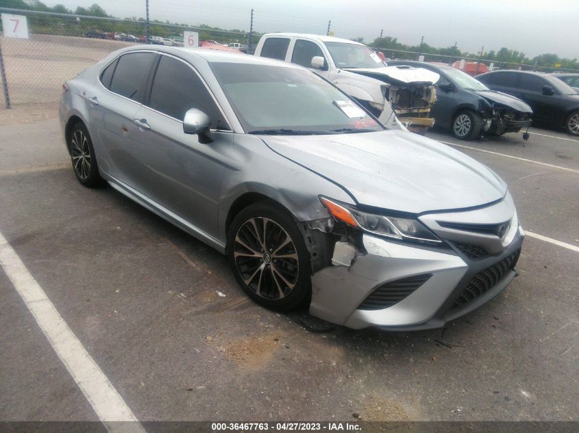 2018 TOYOTA CAMRY LE/SE/XLE/L - 4T1B11HK1JU590782