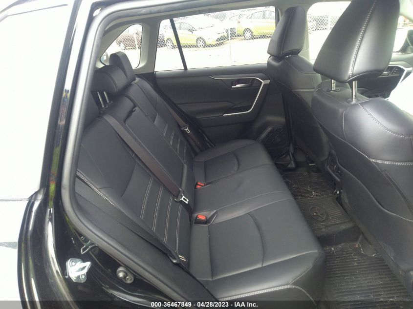2020 TOYOTA RAV4 XLE PREMIUM - JTMA1RFV1LJ036240