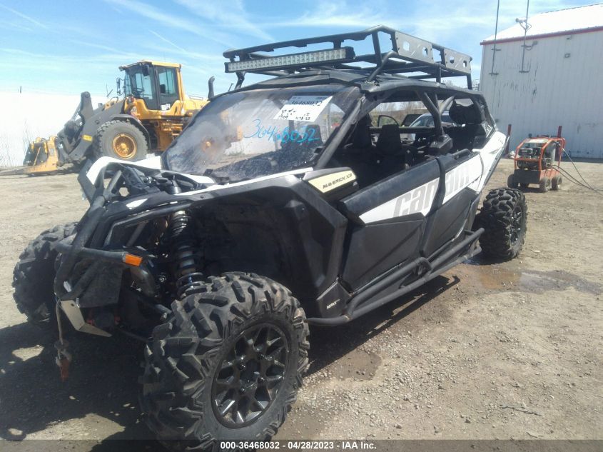 2018 CAN-AM MAVERICK X3 MAX TURBO - 3JBVMAY42JK000179