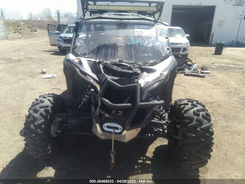 2018 CAN-AM MAVERICK X3 MAX TURBO - 3JBVMAY42JK000179