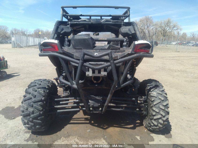 2018 CAN-AM MAVERICK X3 MAX TURBO - 3JBVMAY42JK000179