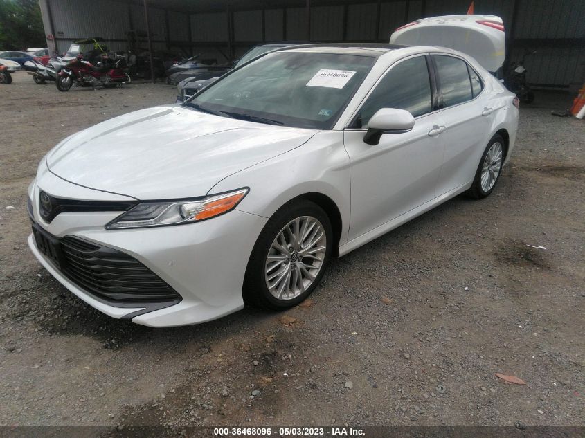 2018 TOYOTA CAMRY LE/SE/XLE/L - 4T1B11HK3JU025496