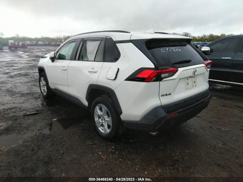 2020 TOYOTA RAV4 XLE - 2T3W1RFV4LC077826