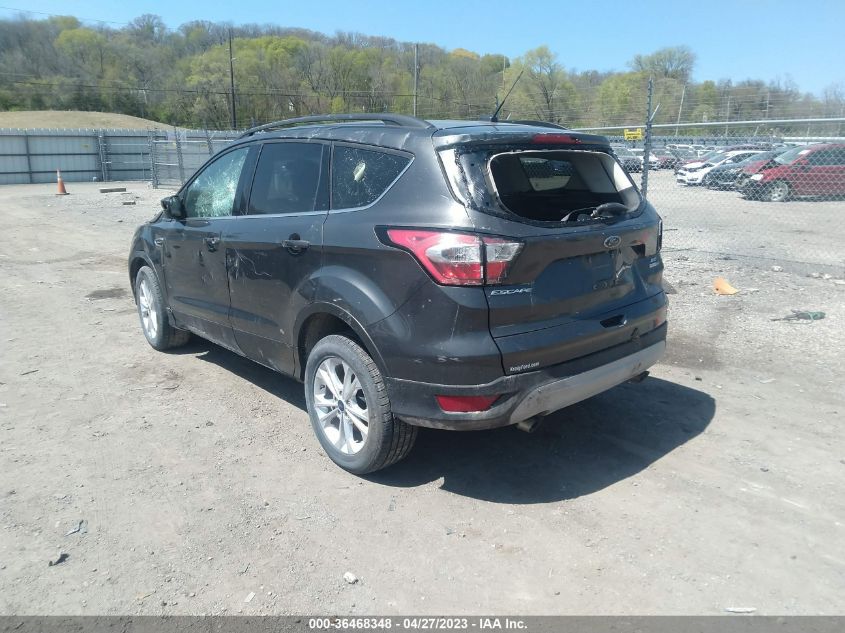 2018 FORD ESCAPE SE - 1FMCU9GD0JUB29134