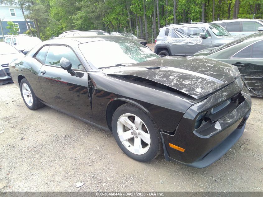 2013 DODGE CHALLENGER SXT - 2C3CDYAGXDH500989