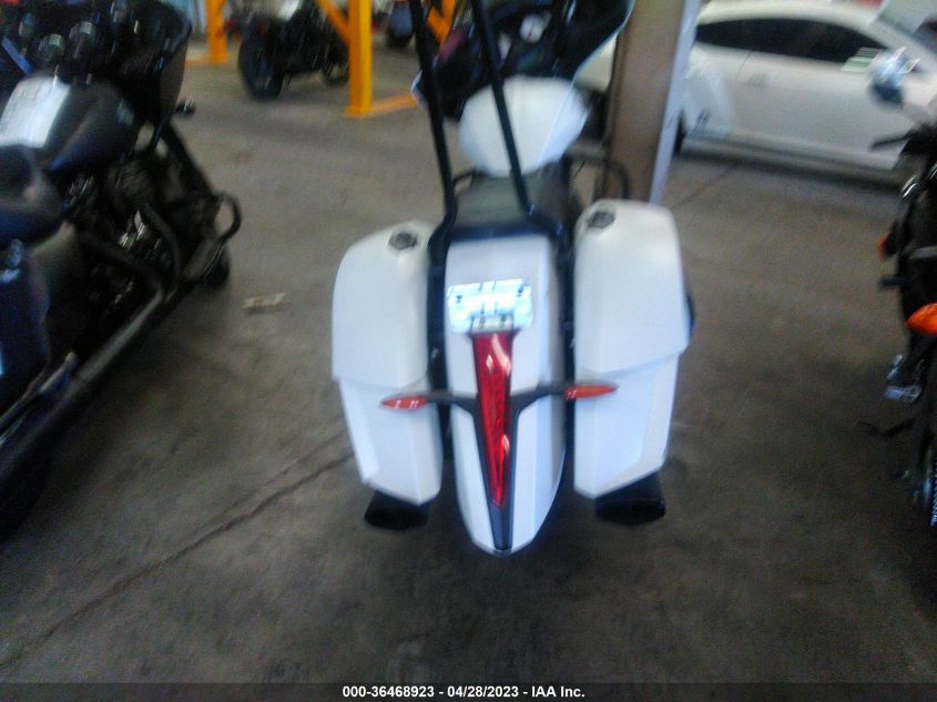 2016 VICTORY MOTORCYCLES CROSS COUNTRY - 5VPDB36NXG3048373