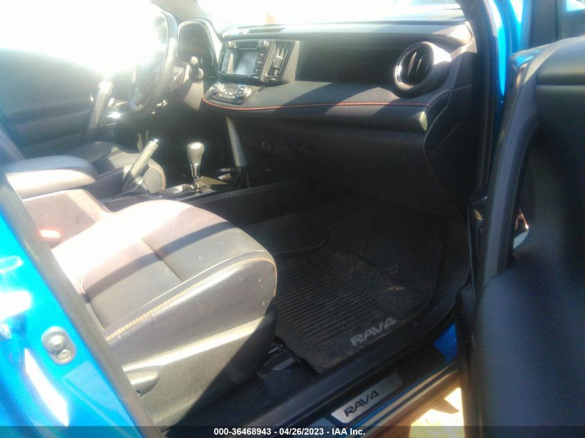 2018 TOYOTA RAV4 SE - 2T3NFREV0JW502310