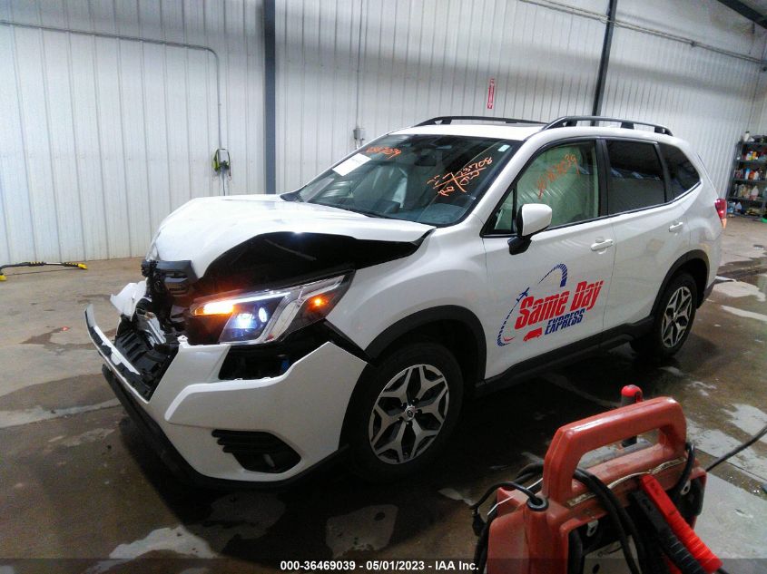 2022 SUBARU FORESTER PREMIUM - JF2SKAEC6NH412316