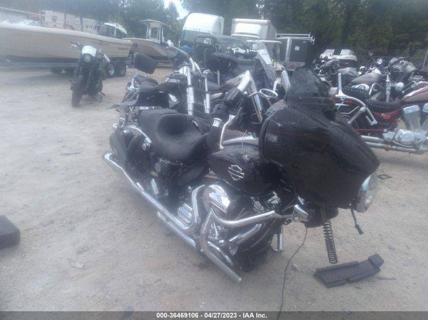 2014 HARLEY-DAVIDSON FLHXS STREET GLIDE SPECIAL - 1HD1KRM12EB630778