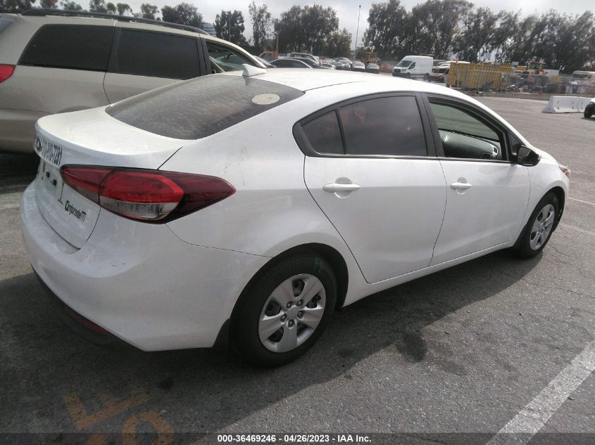 2018 KIA FORTE LX - 3KPFL4A73JE277674