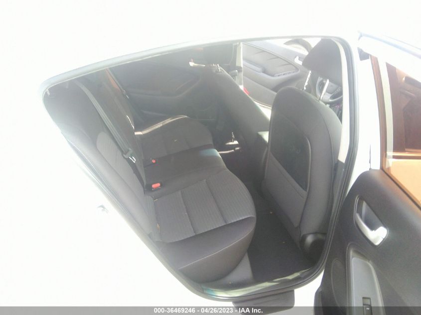 2018 KIA FORTE LX - 3KPFL4A73JE277674