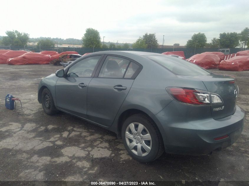2013 MAZDA MAZDA3 I SPORT - JM1BL1U8XD1703269