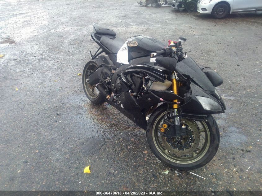 2009 YAMAHA YZFR6 - JYARJ16E79A017569