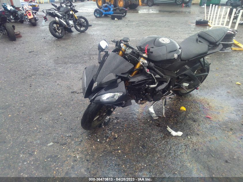 2009 YAMAHA YZFR6 - JYARJ16E79A017569