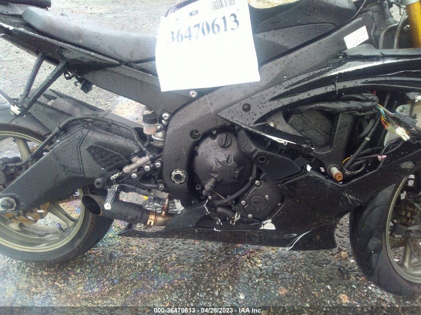 2009 YAMAHA YZFR6 - JYARJ16E79A017569