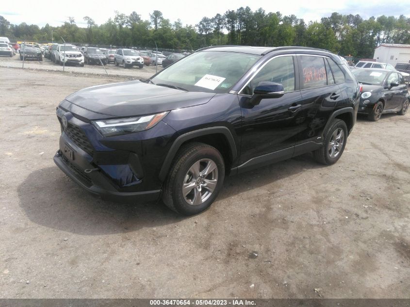 2022 TOYOTA RAV4 HYBRID XLE - JTMRWRFV0ND154043