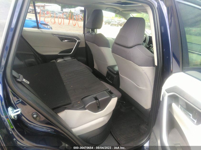2022 TOYOTA RAV4 HYBRID XLE - JTMRWRFV0ND154043