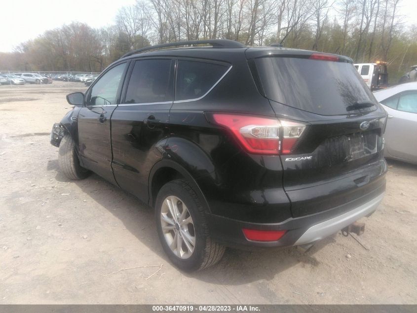 2017 FORD ESCAPE SE - 1FMCU9G9XHUC45527