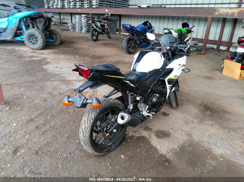2017 YAMAHA YZFR3 A MH3RH15Y3HK002878
