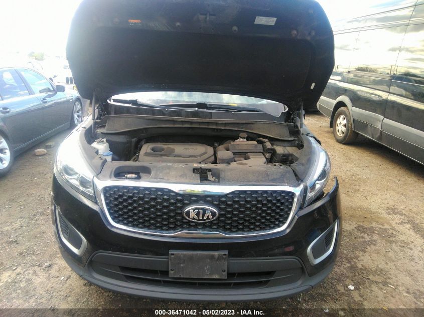 2017 KIA SORENTO LX - 5XYPGDA33HG327489
