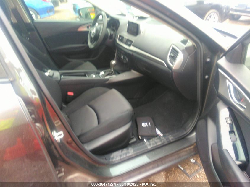 2018 MAZDA MAZDA3 4-DOOR SPORT - 3MZBN1U79JM211667