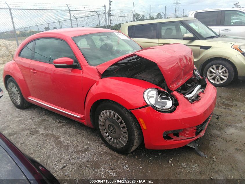 2014 VOLKSWAGEN BEETLE COUPE 1.8T - 3VWJ07AT0EM635095