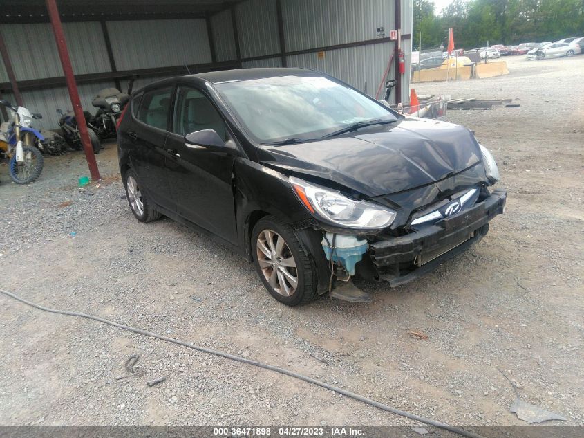 2013 HYUNDAI ACCENT SE - KMHCU5AE1DU073980