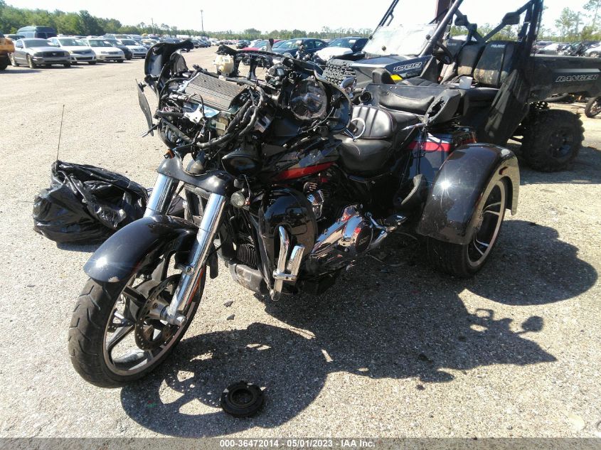 2020 HARLEY-DAVIDSON FLHTCUTGSE 1HD1TBH14LB952172
