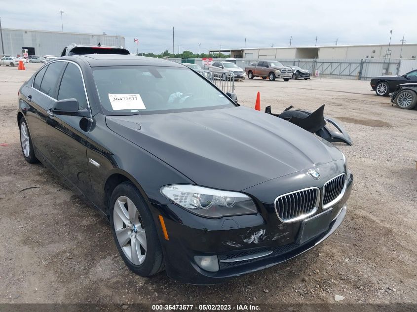 2013 BMW 5 SERIES 528I - WBAXG5C55DD233608