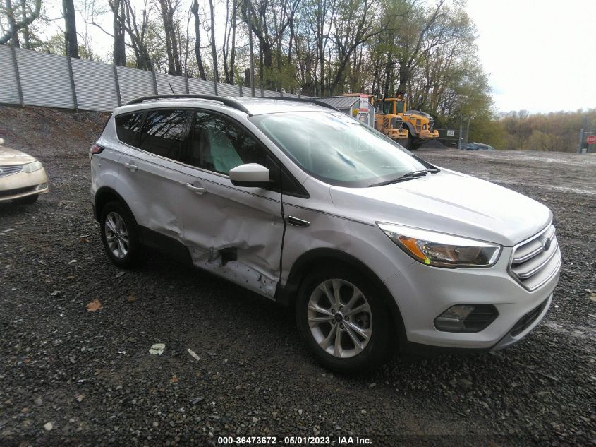 2018 FORD ESCAPE SE - 1FMCU9GD2JUA61774