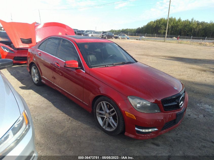 2013 MERCEDES-BENZ C-CLASS C 300 - WDDGF8AB1DR286878