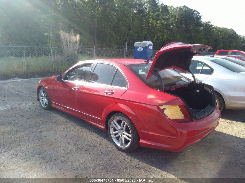 2013 MERCEDES-BENZ C-CLASS C 300 - WDDGF8AB1DR286878