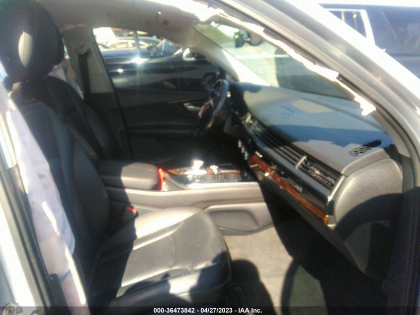 2017 AUDI Q7 PREMIUM PLUS - WA1LAAF79HD040600