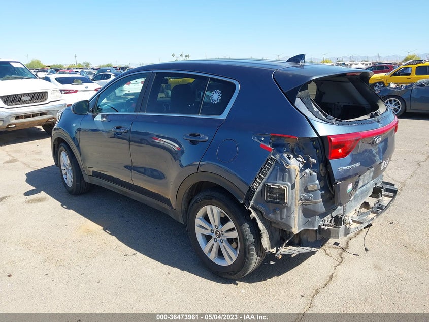 VIN KNDPMCAC4J7407695 2018 KIA SPORTAGE LX