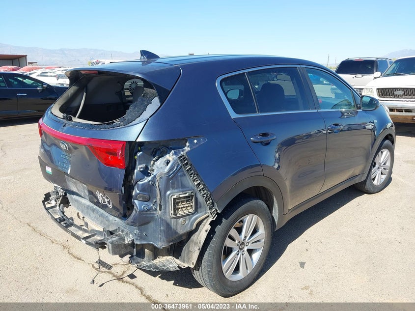 VIN KNDPMCAC4J7407695 2018 KIA SPORTAGE LX